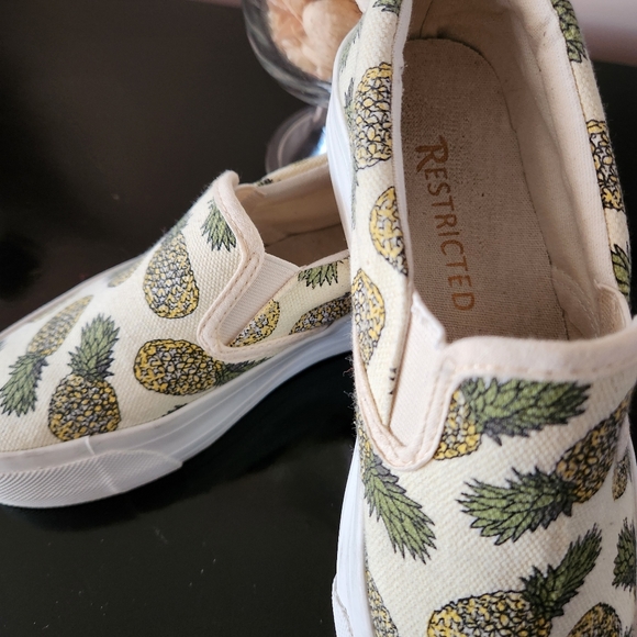 Restricted Canvas Pineapple Platform Sneakers - Picture 2 of 9